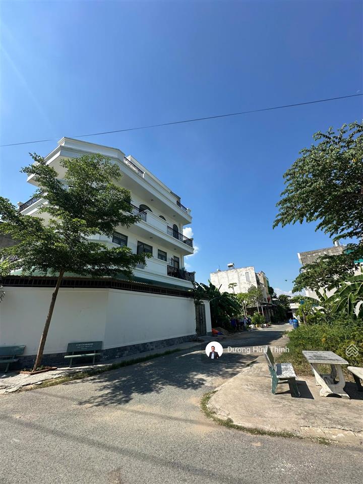 Ngân hàng định giá 4,8 tỷ bán gấp đất đẹp 100m2 tại đường 6, p long trường, thủ đức, 4,5 tỷ vnd