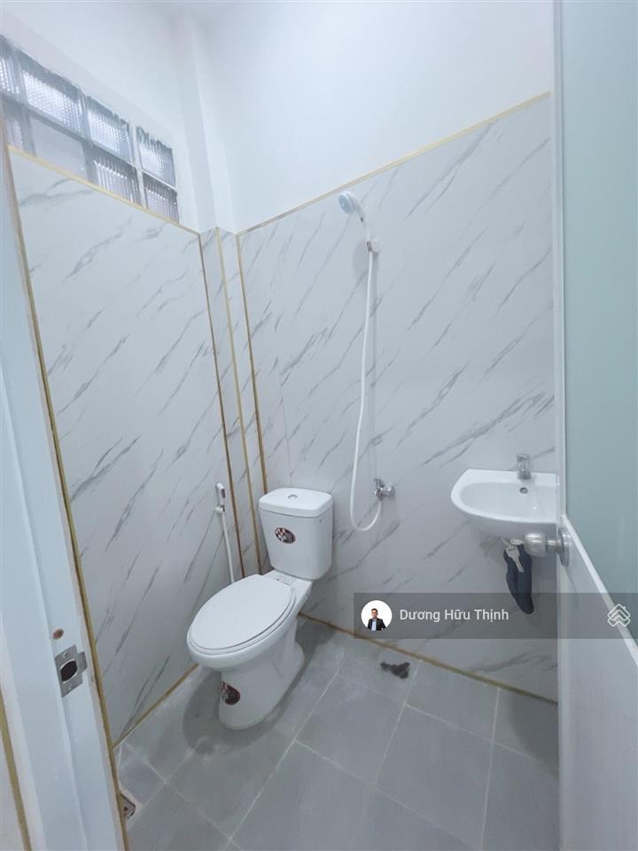 Giảm mạnh 200tr còn 3.030 bán nhà gần đh ngân hàng chợ thủ đức