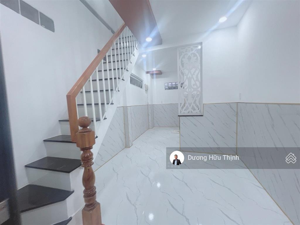 Giảm mạnh 200tr còn 3.030 bán nhà gần đh ngân hàng chợ thủ đức