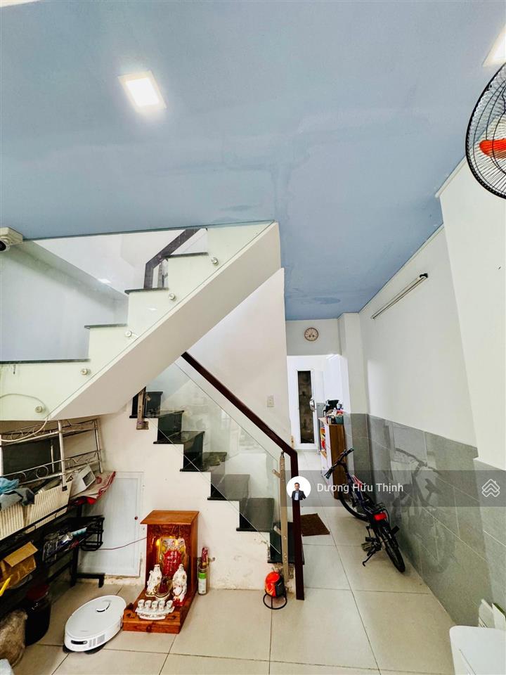 Giảm 750tr bán về quê  nhà 2 tầng đường nam hòa phước long a gần metro phước long
