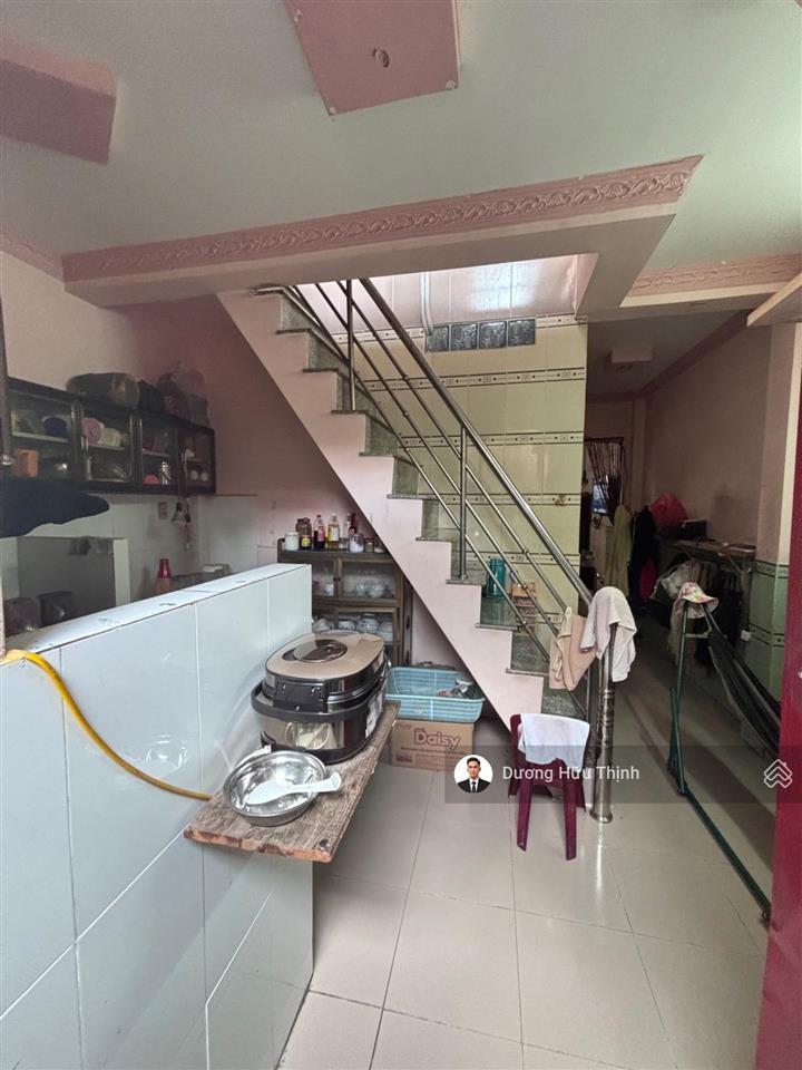 3,138 tỷ  nhà 1 sẹc lã xuân oai tăng nhơn phú cạnh chợ, gần trường