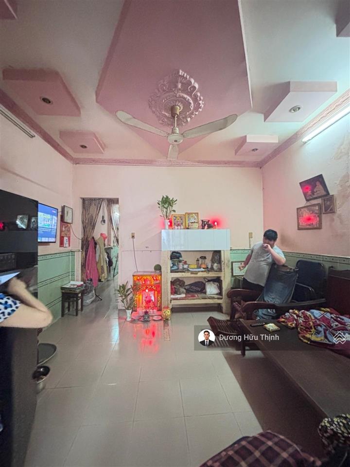 3,138 tỷ  nhà 1 sẹc lã xuân oai tăng nhơn phú cạnh chợ, gần trường