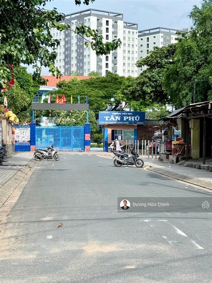 Hàng hiếm tân phú cũ 50m hẻm xe hơi đường thông 3,62 tỷ!
