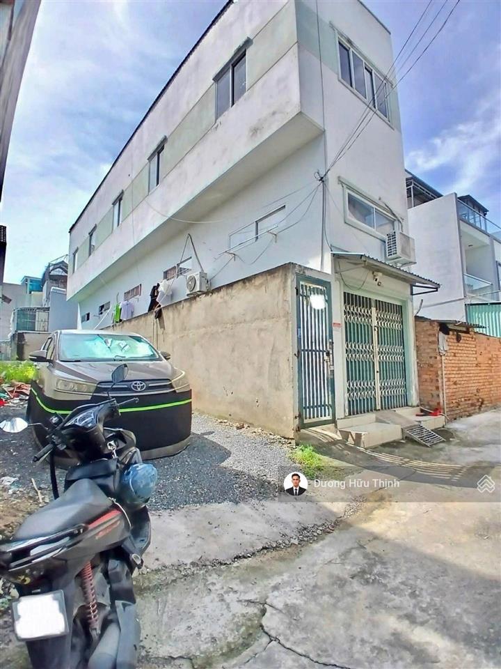 Gần vincom lê văn việt đất hiếm hẻm xe hơi 103m nở hậu xây mới tự do