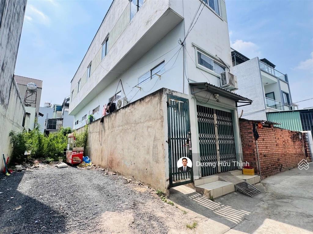 Gần vincom lê văn việt đất hiếm hẻm xe hơi 103m nở hậu xây mới tự do