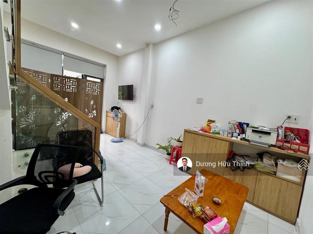4,7tỷ siêu phẩm 3 tầng kdc cảng phú hữu đẳng cấp ngang chuẩn 4m hẽm xe tải 8m nhà xây mới 100%
