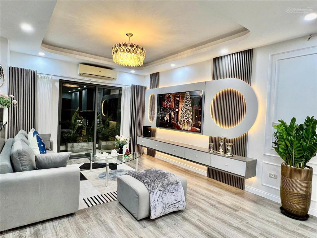 Chính chủ bán 2 ngủ 70m chung cư roman plaza tố hữu. giá 6 tỷ   0943 937 ***