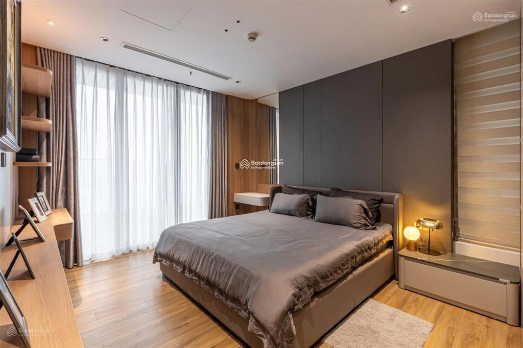 Cho thuê căn 2 ngủ 87m2 chung cư vinaconex 57 vũ trọng phụng. giá 11tr/tháng   0943 937 ***