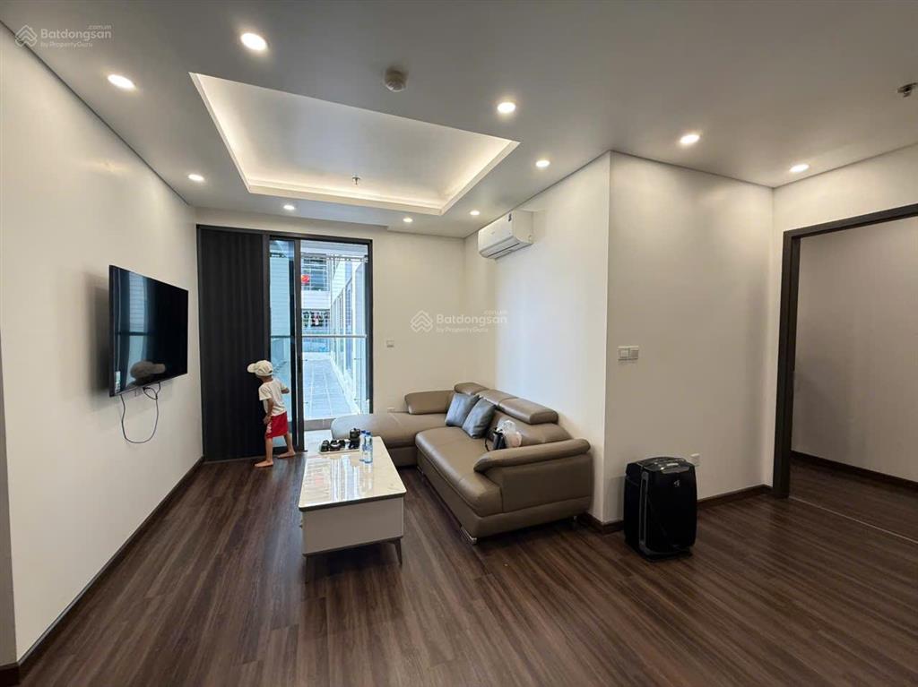Chuyển nhượng căn hộ 2 ngủ 2 vệ sinh tầng thấp giá tốt tại hoàng huy sở dầu