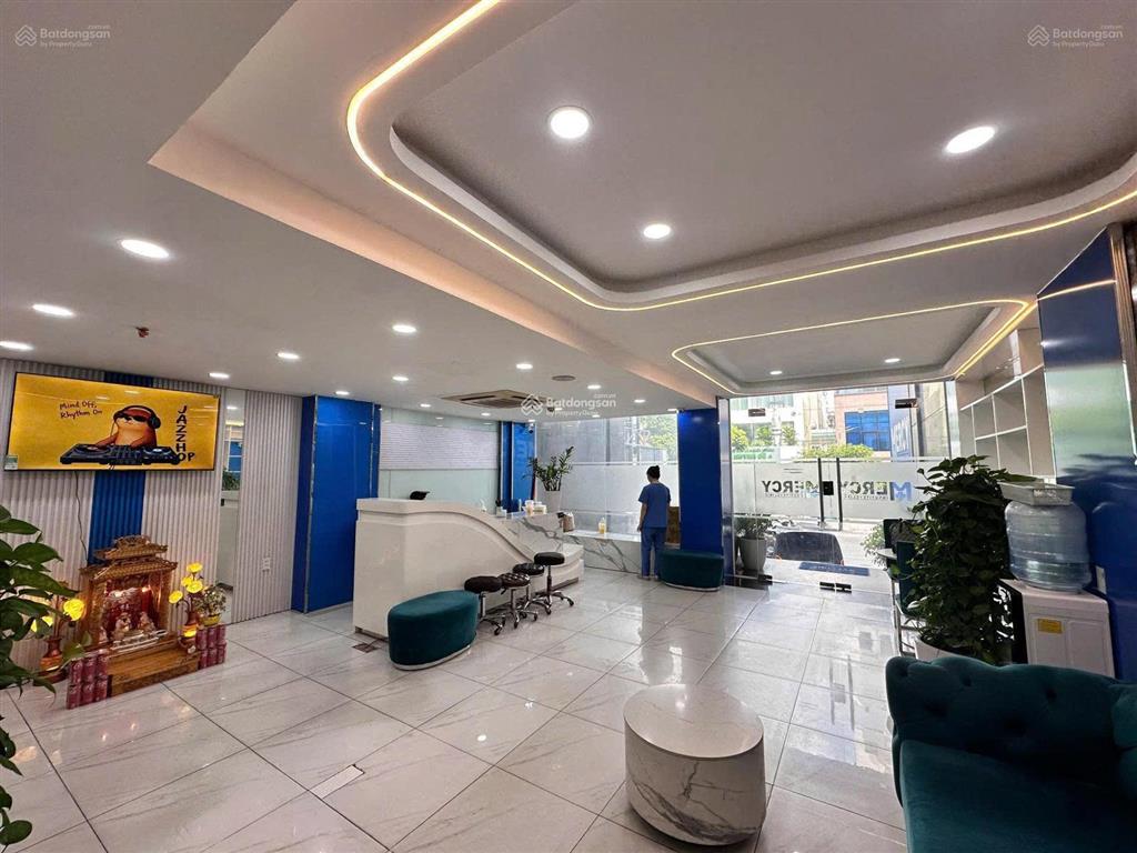 Cho thuê nhà mặt tiền 597 nguyễn đình chiểu quận 3