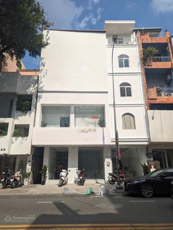 Cho thuê nhà mặt tiền đoạn 2 chiều 270a võ văn tần quận 3