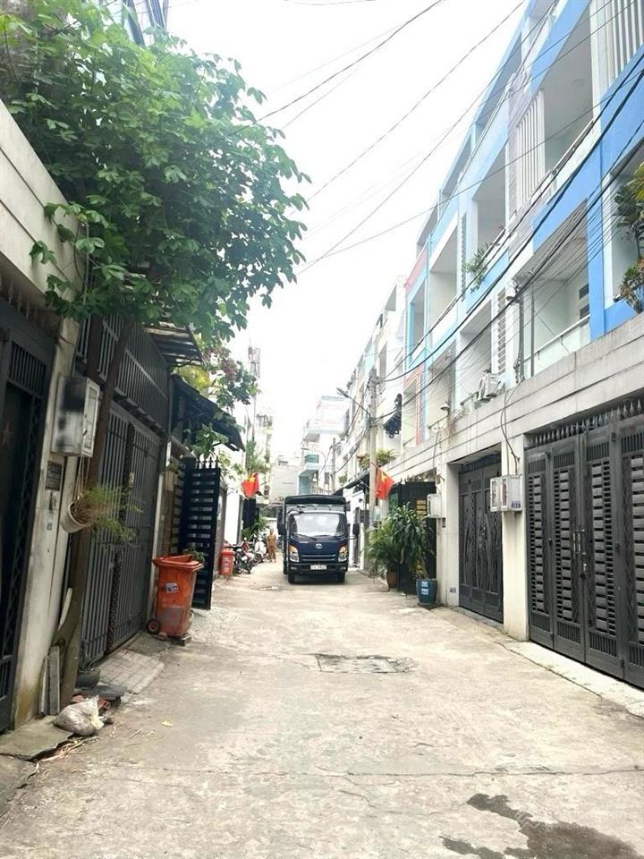 Nhà đẹp khu phân lô 65m2x 4 tầng xe hơi đỗ cửa chỉ 7.2 tỷ còn thương lượng