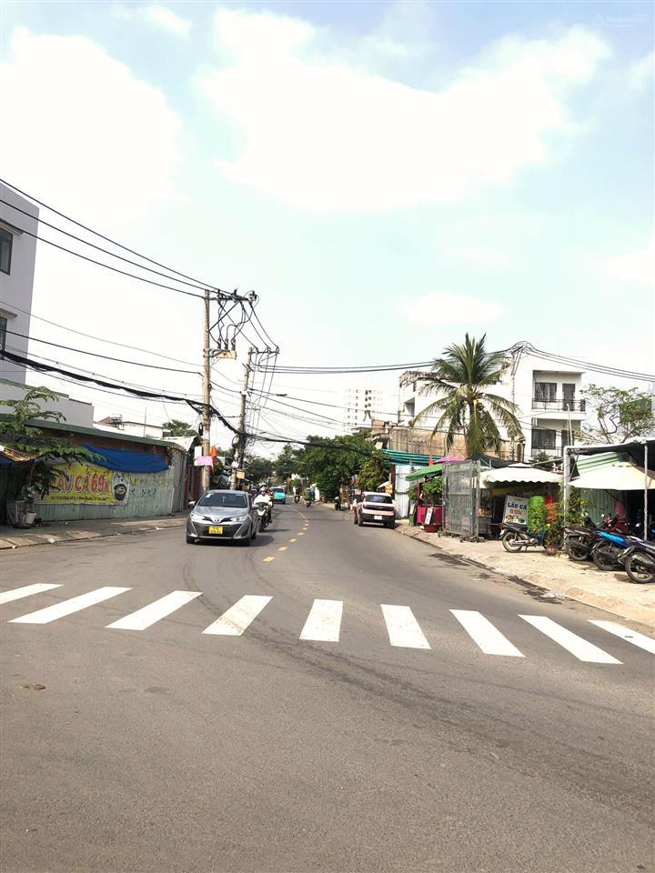 Bán nhà 3 tầng hiệp bình khu phân lô sát phạm văn đồng xe hơi đỗ cửa nội thất sang xịn chỉ 7.2 ty