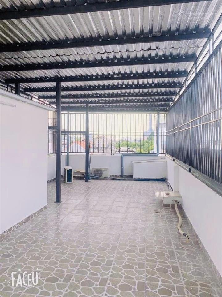 Giảm giá sâu nhà 4 tầng ngay gigamail thủ đức  ngang 5m  oto 7 chỗ trong nhà hoàn công 8 tỷ nhinh