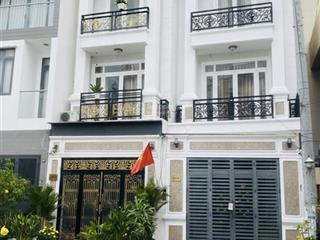 Giảm giá sâu nhà 4 tầng ngay gigamail thủ đức  ngang 5m  oto 7 chỗ trong nhà hoàn công 8 tỷ nhinh