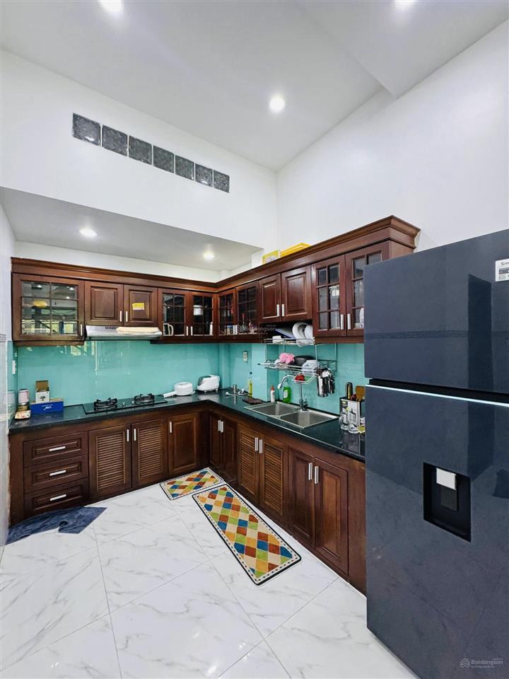 Giảm sâu nhà 4 tầng 78m2 xe hơi trong nhà 4pn giếng trời thoáng mát nội thất cao cấp hơn 7 tỷ