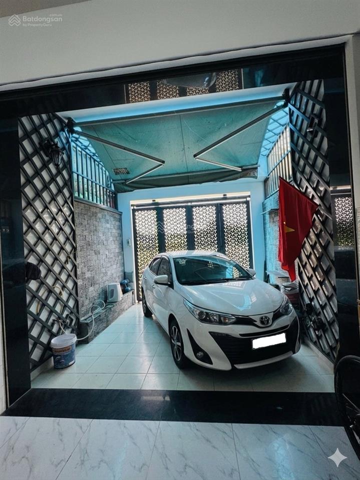 Giảm sâu nhà 4 tầng 78m2 xe hơi trong nhà 4pn giếng trời thoáng mát nội thất cao cấp hơn 7 tỷ