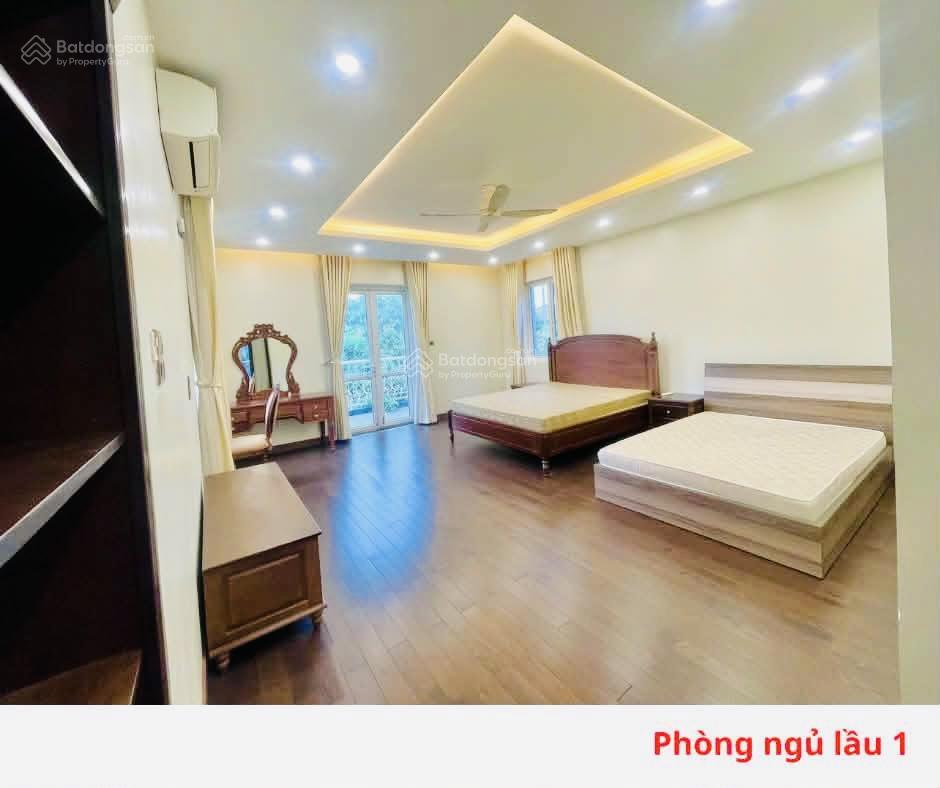 Giảm mạnh 10 tỷ còn 55 tỷ có biệt thự sân vườn 380m2 ngay vạn phúc city quốc lộ 13