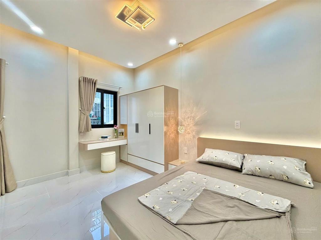 Nhà 3 tầng mới tinh phan văn trị bình thạnh 3 pn thiết kế hiện đại nội thất cao cấp 4.x tỷ