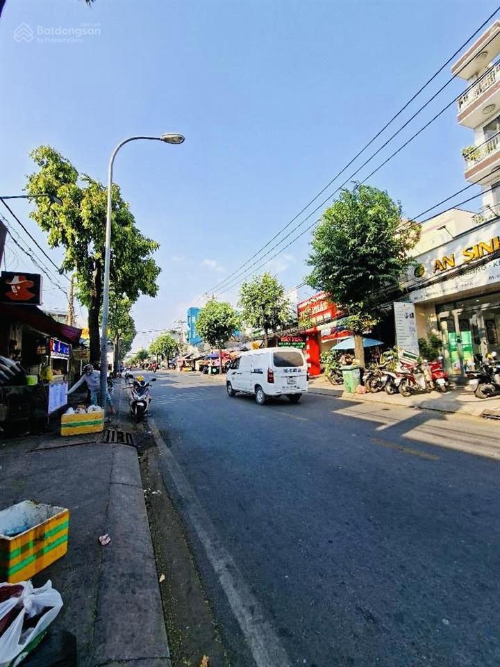 Cách mặt tiền linh đông 20m hẻm 6m thẳng trục 3 tầng kiên cố  xe hơi trong nhà nhỉnh 6 tỷ