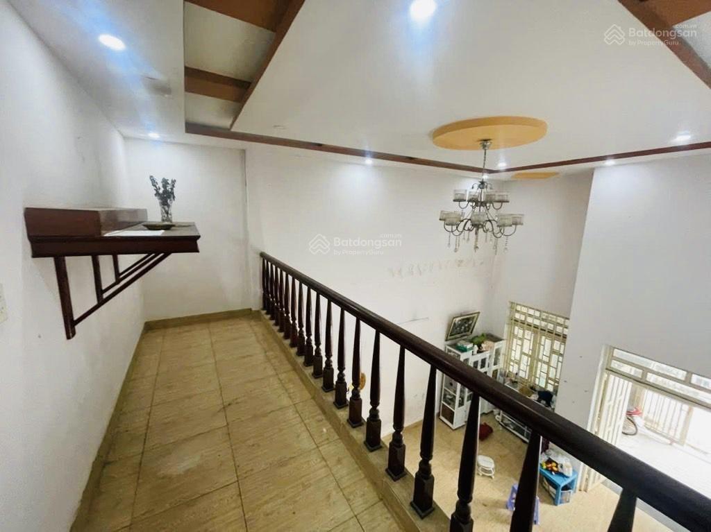 Quá rẻ ! nhà 2 tầng hiệp bình kế phạm văn đồng 100m2 ngang 5m hẻm xe hơi 6 tỷ nhỉnh