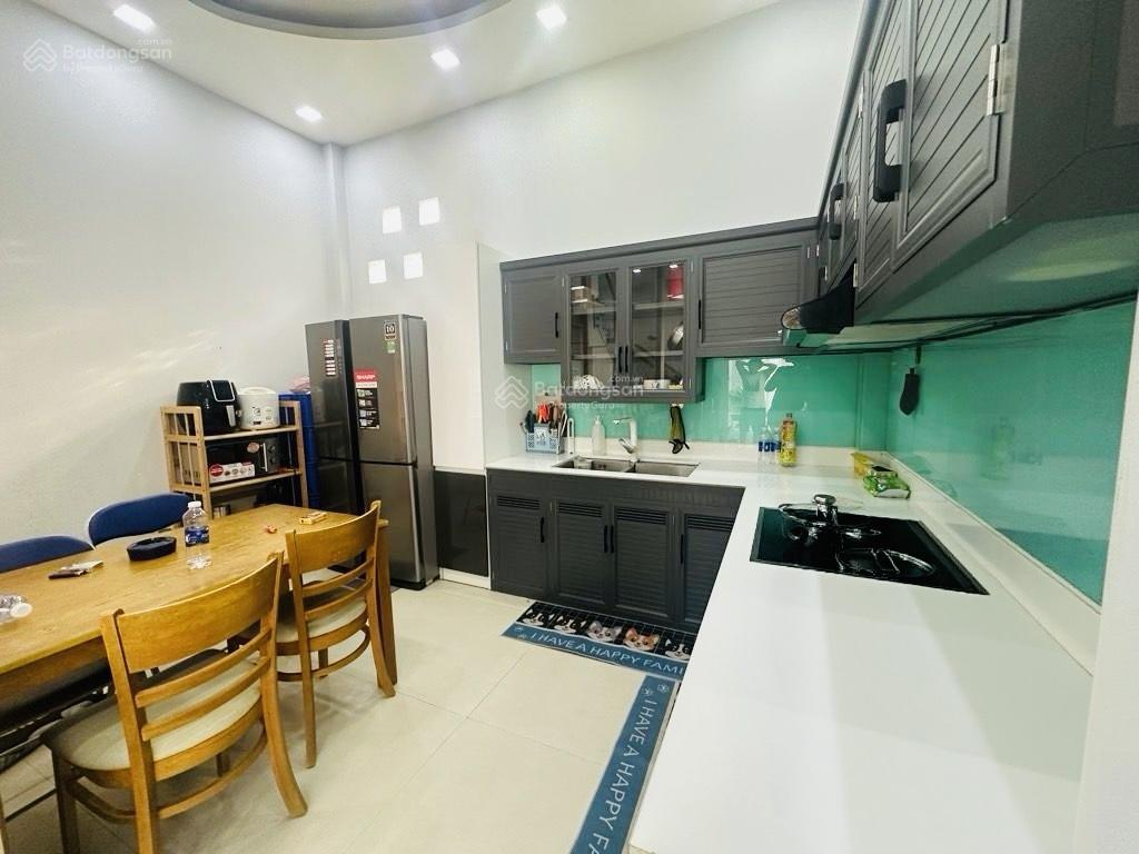 Nhà 2 tầng linh đông kề phạm văn đồng 76m2 ngang 6m xe hơi trong nhà sân vườn mát mẻ 6.9 tỷ tl