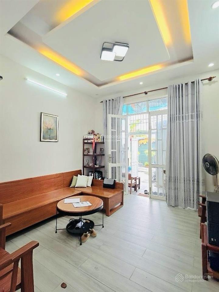 Linh đông sát phạm văn đồng ,căn góc ko lộ giới ,xe tải tránh,nỡ hậu , hoàn công,7 tỷ hơn