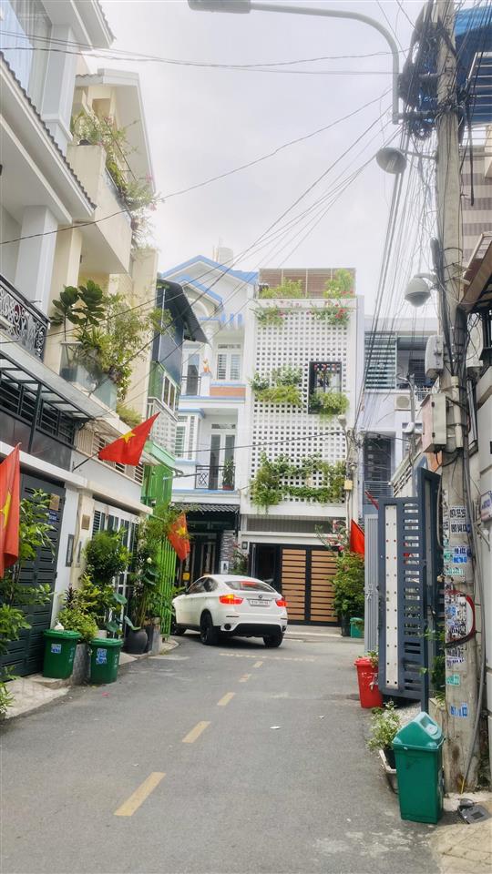 Quốc lộ 13 gần vạn phúc khu phân lô đường 5m 4 tầng hiện đại 7 tỷ hơn