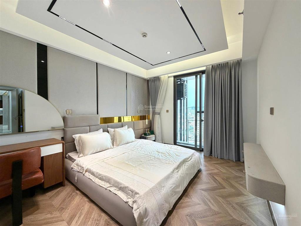 Giá tốt! bán gấp căn hộ 3pn saigon south residences chỉ 6,6 tỷ có ôxe nhà đẹp view đông thoáng mát