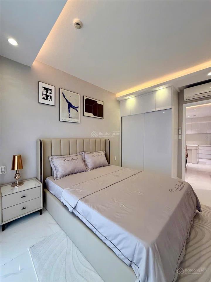 Đừng bỏ lỡ! bán gấp căn hộ 3pn saigon south 100m2kèm ô xe, nhà đẹp giá tốt view cực thoáng mát