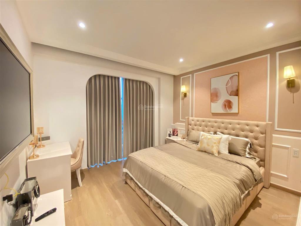 Giá cực tốt! bán căn hộ 2pn saigon south 71m2 chỉ 5.2 tỷ nhà đẹp, view cực thoáng.  0911 898 ***