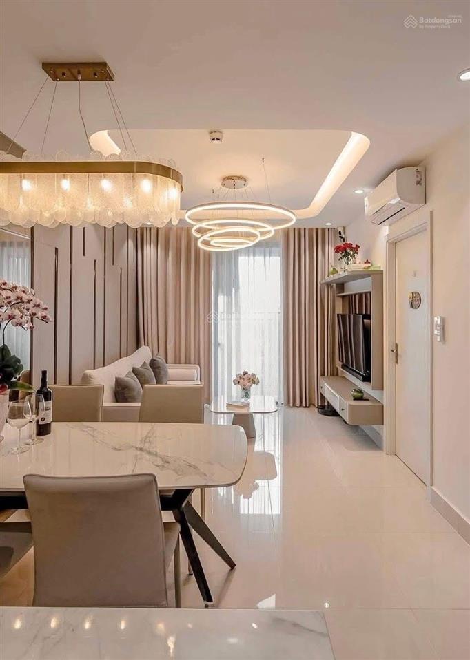 Giá cực tốt! bán căn hộ 2pn saigon south 71m2 chỉ 5.2 tỷ nhà đẹp, view cực thoáng.  0911 898 ***