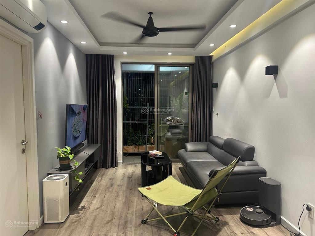 Giảm giá! cần bán nhanh căn hộ 2pn saigon south residences dt 75m2 nhà đẹp giá tốt thị trường
