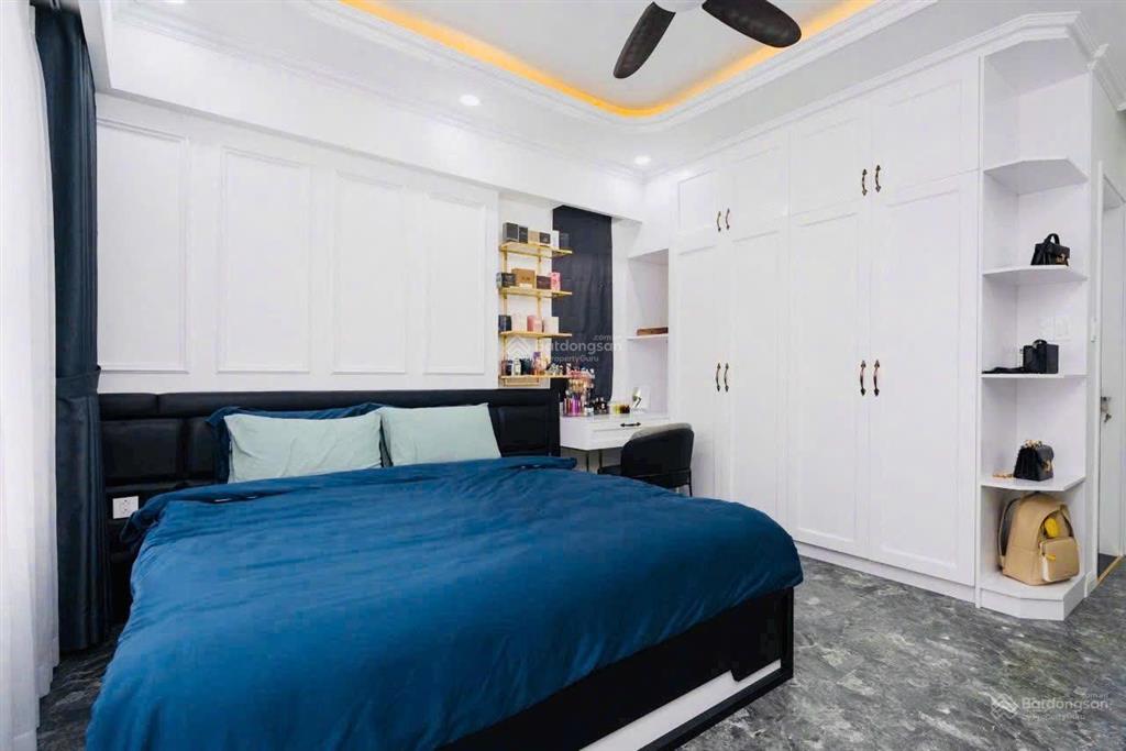 Giá tốt khó tìm! bán nhanh căn hộ 2 pn saigon south 75m2, view thoáng, nhà đẹp giá cực tốt 5.3 tỷ
