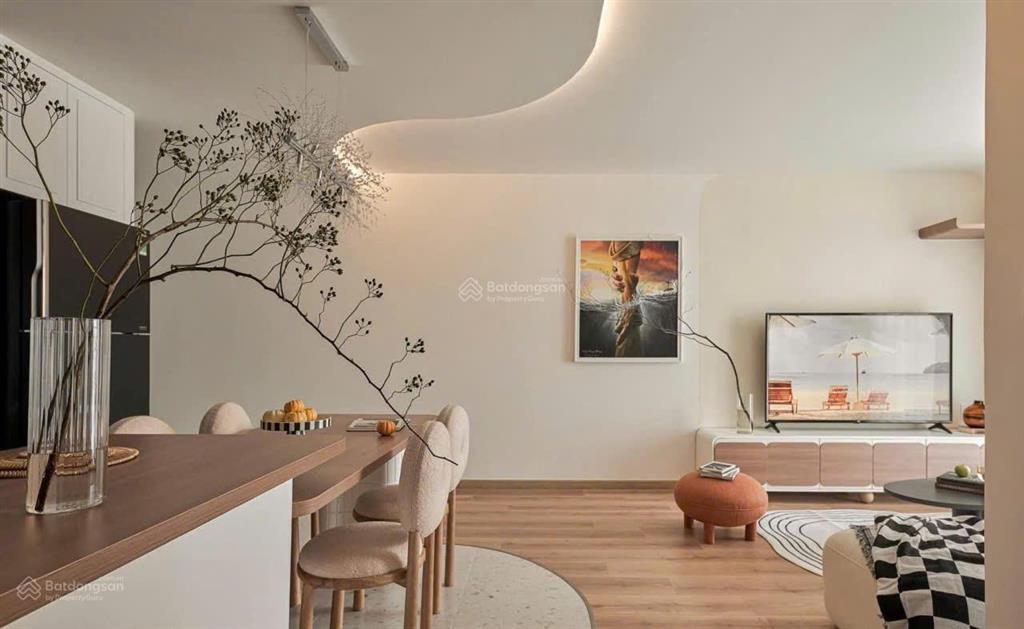 Cần cho thuê nhanh căn hộ saigon south (100m2, 3pn) nhà đẹp, full nội thất, view thoáng mát.