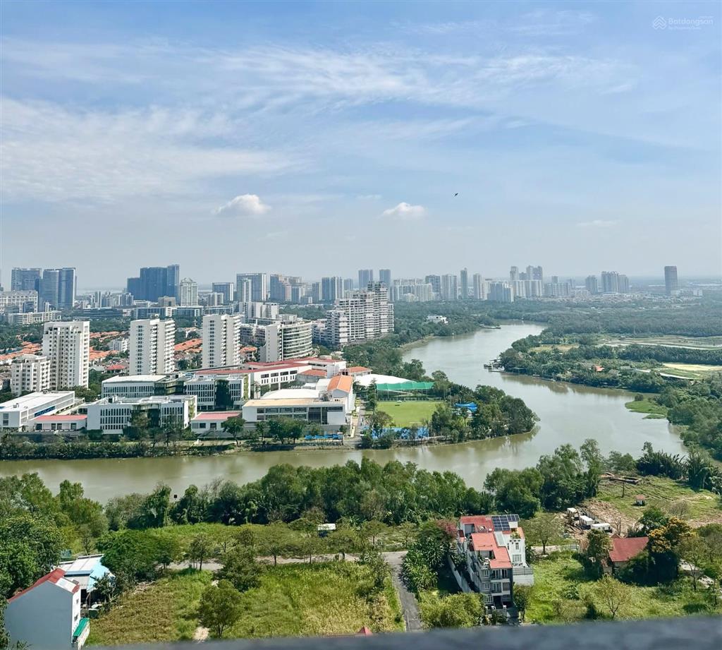 Chính chủ gửi bán nhanh căn hộ saigon south (75m/2pn) full nội thất, nhà đẹp view cực thoáng