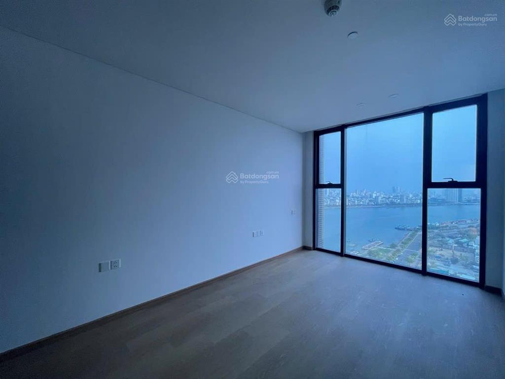 Căn hộ cao cấp sam towers, giá hơn 3 tỷ x căn 2pn view sông hàn đà nẵng, đã có sổ