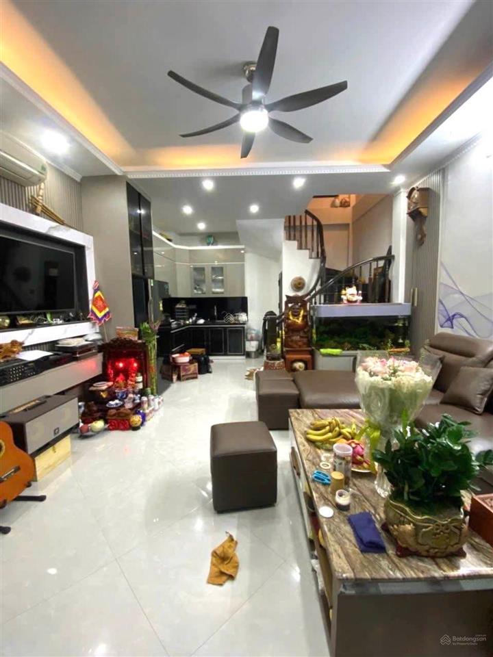 8 tỷ nhà mới 3pn trung tâm cầu giấy về ở ngay, không tốn tiền sửa chữa!