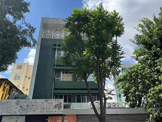 Tòa nhà vp sư vạn hạnh, q10  10,5x20m  cn 214m2  hầm 7 tầng  hđ 200tr/th  chỉ 65 tỷ