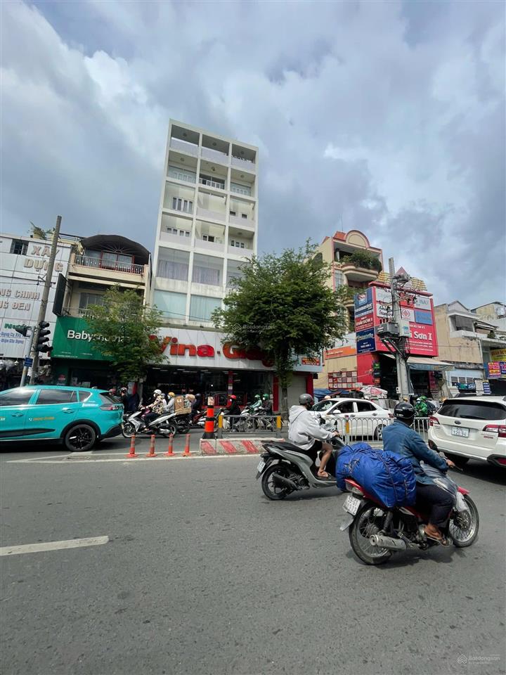 Hiếm mt nơ trang long  10x23m  cn 225m  4 tầng  hđ 140tr/th  bán 31 tỷ