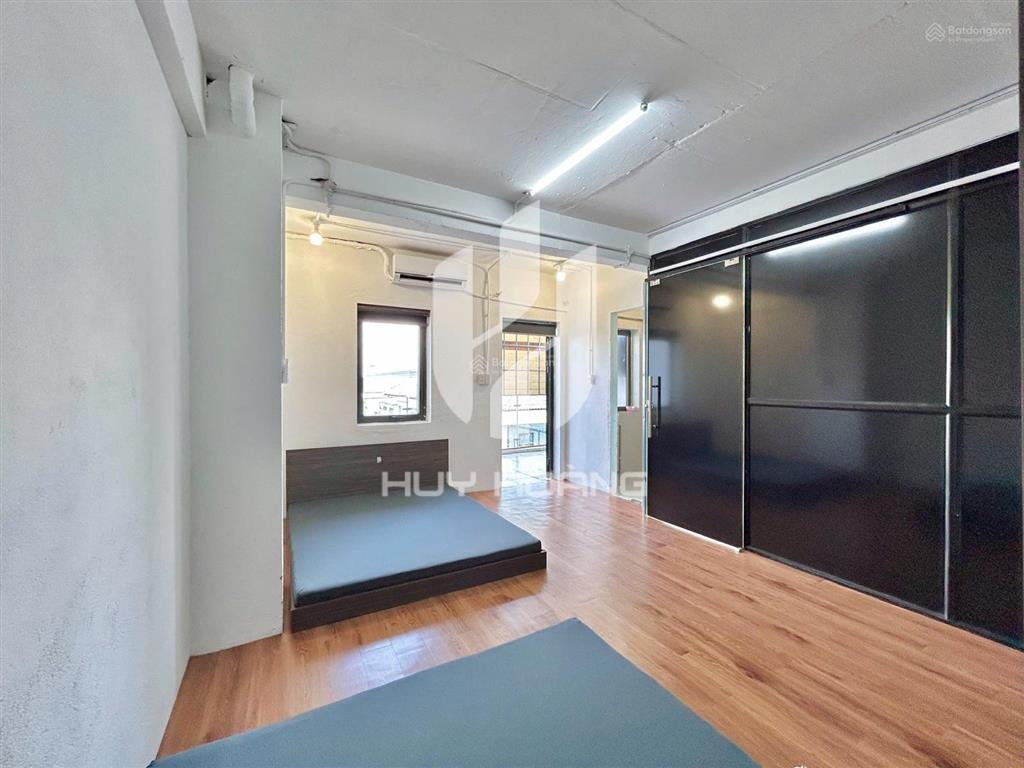 Cho thuê 1 phòng ngủ máy giặt riêng tại lakeview city quận 2