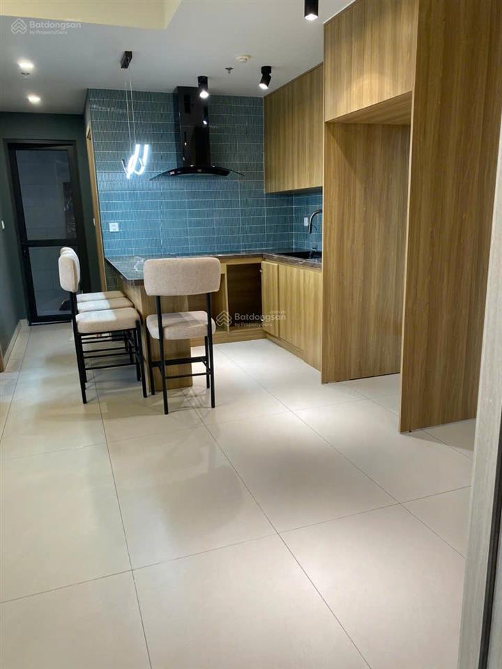 Cần bán căn hộ tòa erica, vinhomes grand park quận 9, diện tích 72m2, 2 phòng ngủ, 2 nhà vệ sinh,
