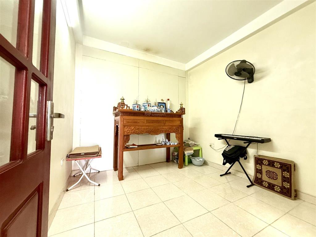 Yên nghĩa, hà đôngô tô tránh 20mnhà đẹp ở ngay 2 thoáng trước sau35m2 x 5 tầng. giá 5.9 tỷ