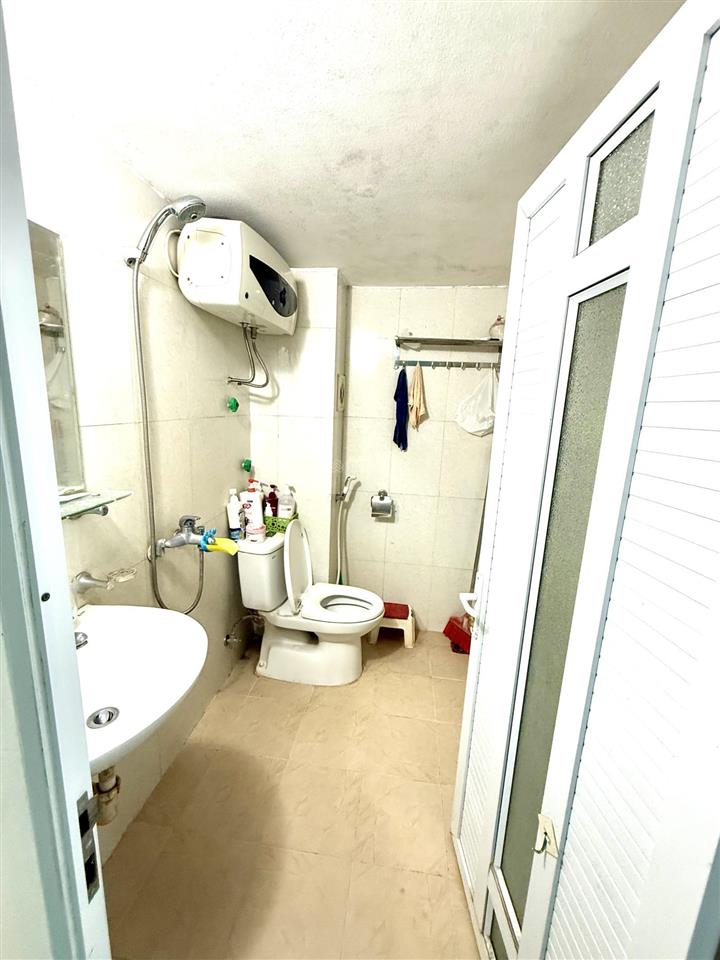 Yên nghĩa, hà đôngô tô tránh 20mnhà đẹp ở ngay 2 thoáng trước sau35m2 x 5 tầng. giá 5.9 tỷ