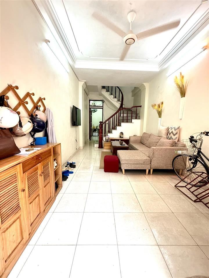 Yên nghĩa, hà đôngô tô tránh 20mnhà đẹp ở ngay 2 thoáng trước sau35m2 x 5 tầng. giá 5.9 tỷ