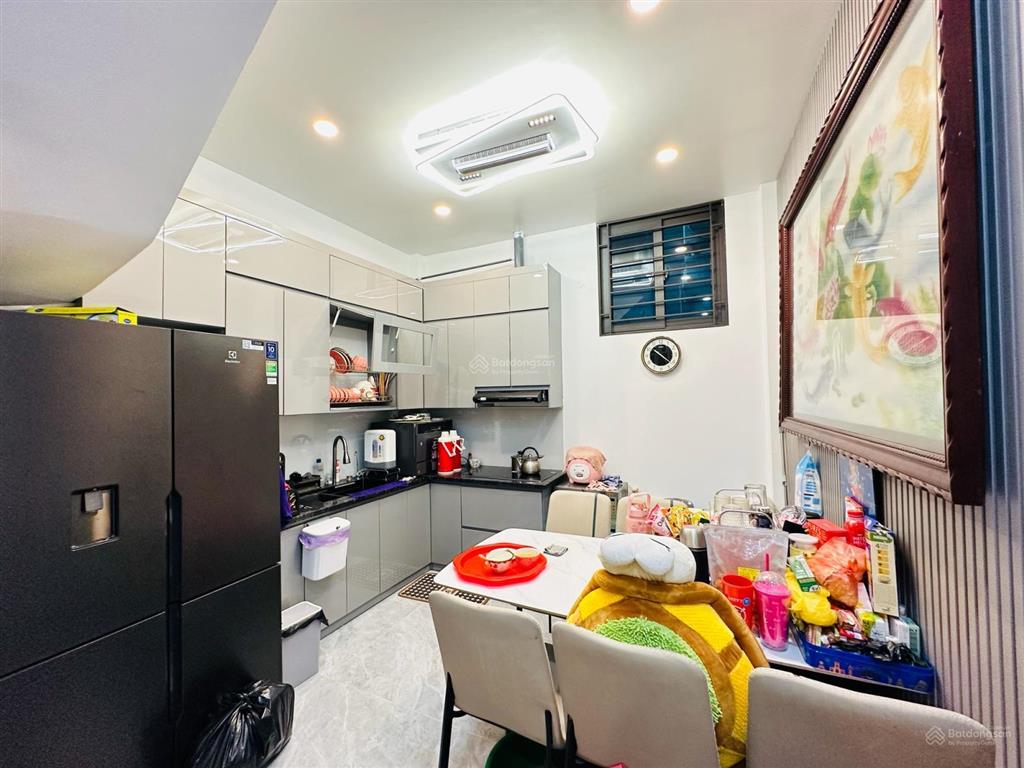 Phân lô ô tô đỗ cổng phố thái thịnh, đống đa51m x 5 tầngthoáng trước sau. giá 14 tỷ nhỉnh