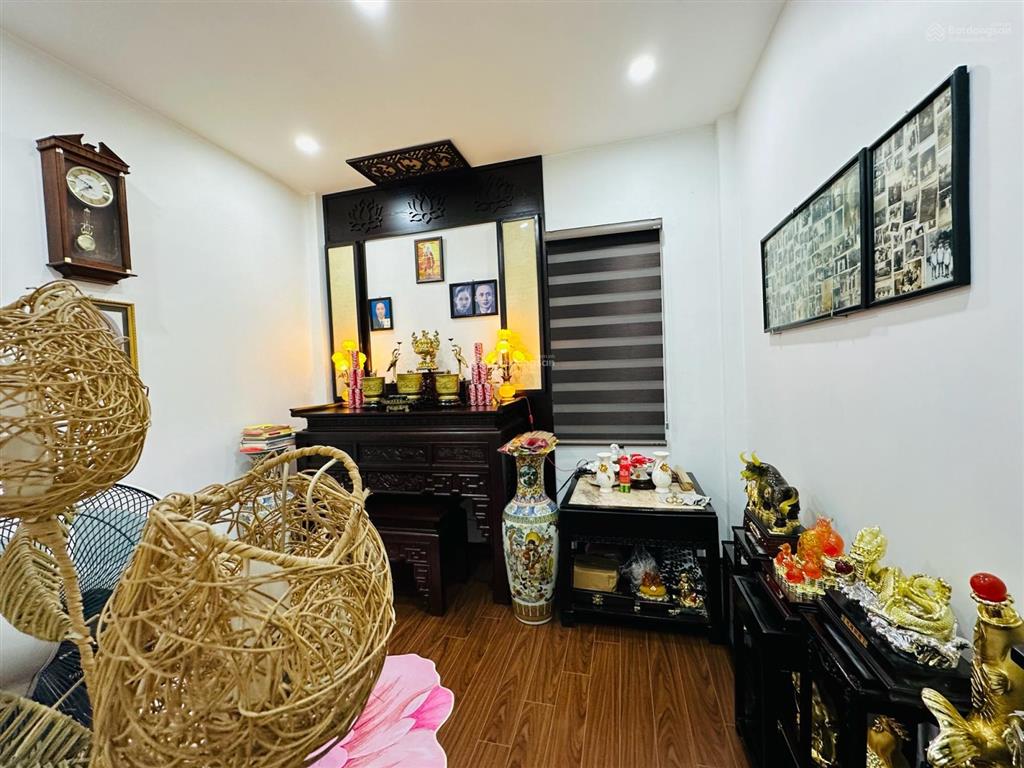 Phân lô ô tô đỗ cổng phố thái thịnh, đống đa51m x 5 tầngthoáng trước sau. giá 14 tỷ nhỉnh