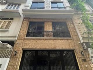 Bán toà chdv phố nguyễn khangdòng tiền 180tr/th30 phòng khép kín đã vận hành. giá 29 tỷ nhỉnh.