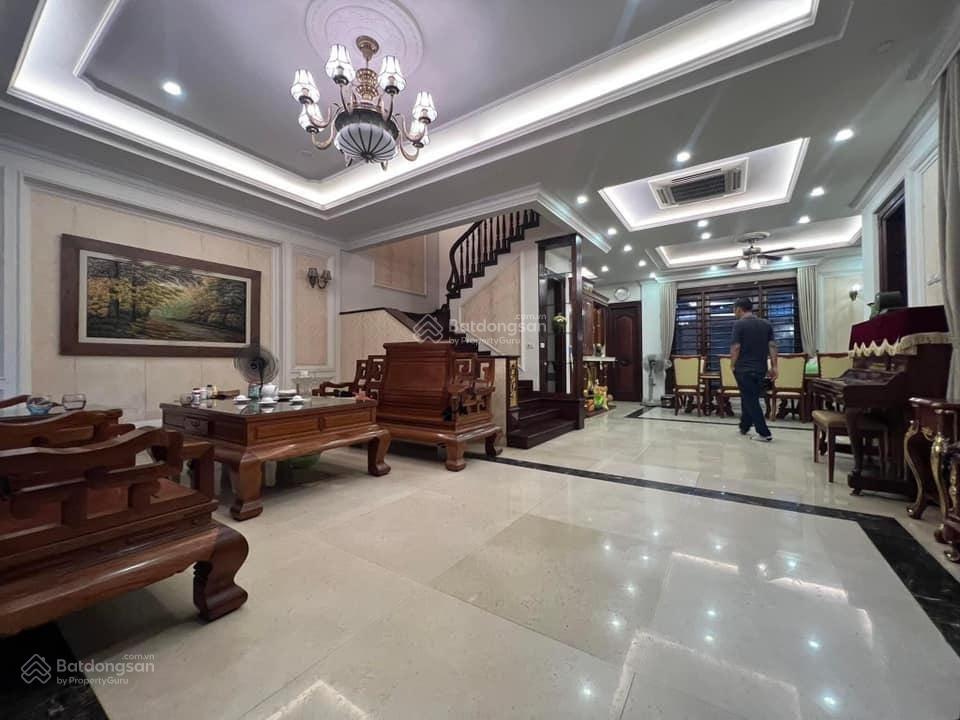 Biệt thự tây nam linh đàm thang máy + hầm 250m2. giá 65 tỷ h