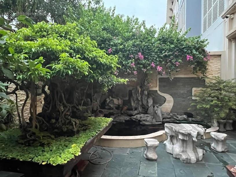 Biệt thự tây nam linh đàm thang máy + hầm 250m2. giá 65 tỷ h